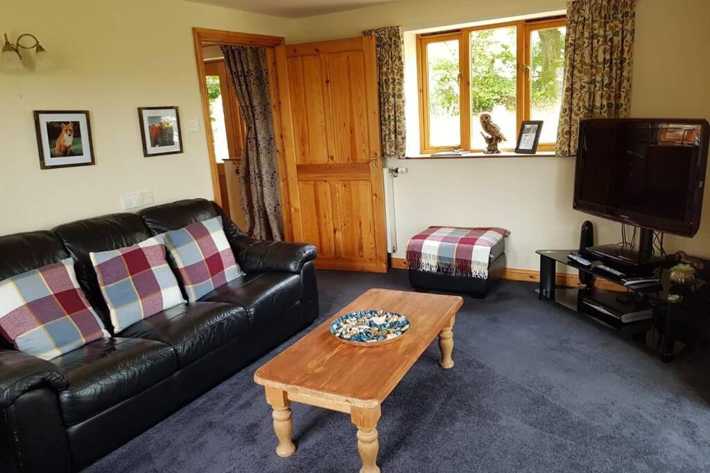 Rowan Cottages With Panoramic Views Of The Stiperstones And Walks On The Doorstep Шрусбери Экстерьер фото